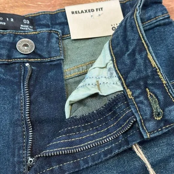 Studio 12 Straight Leg Jeans Relaxed Fit Stretch Denim Pants | Junior Size 3 - Picture 8 of 14